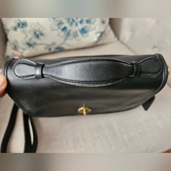 Vintage Coach Court Handbag Crossbody Black Leather - Picture 5 of 16
